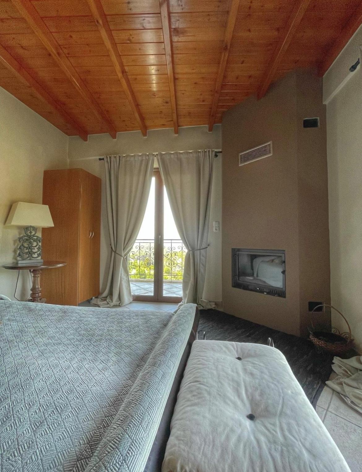 Hotel Xenonas Vasilikou Valtessiniko Exteriér fotografie